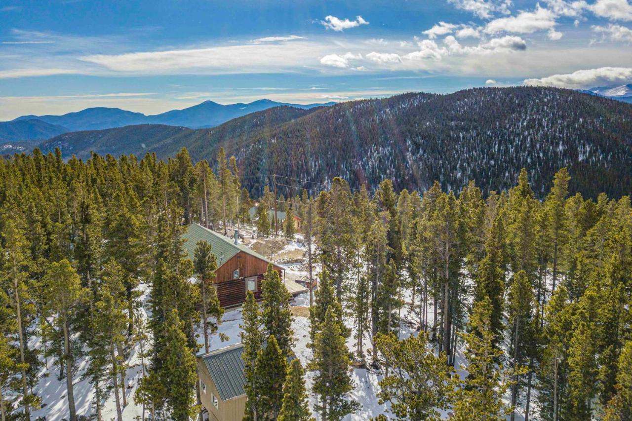Cozy St Marys Escape Mtn Views, Hot Tub And Sauna Idaho Springs Bagian luar foto